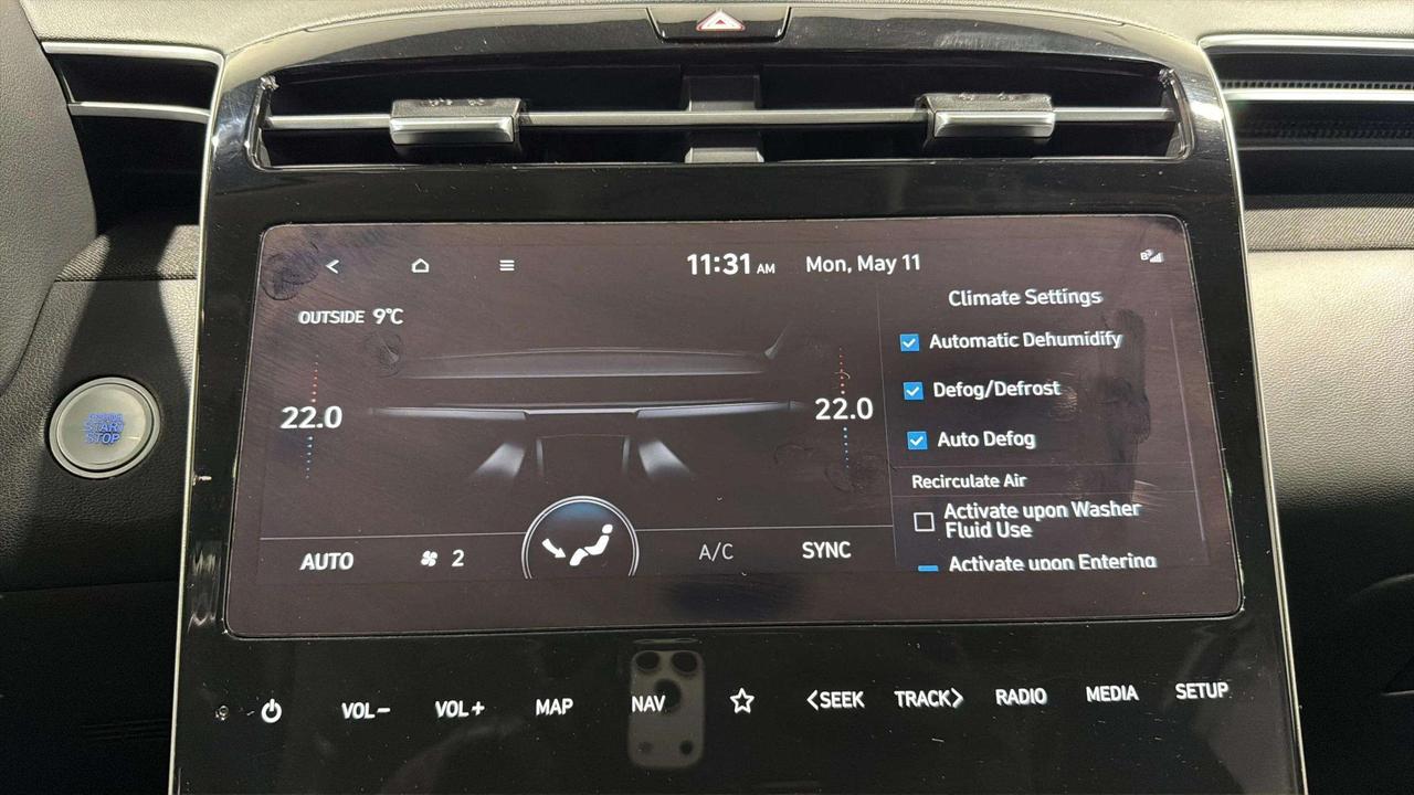 2024 Hyundai Tucson TREND | AWD | LEATHER | ROOF | CLEAN CARFAX | Photo