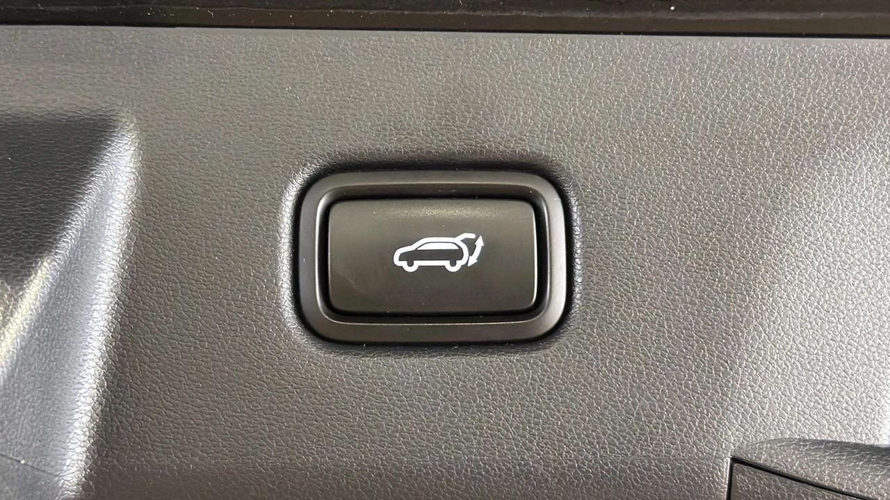 2024 Hyundai Tucson TREND | AWD | LEATHER | ROOF | CLEAN CARFAX | Photo
