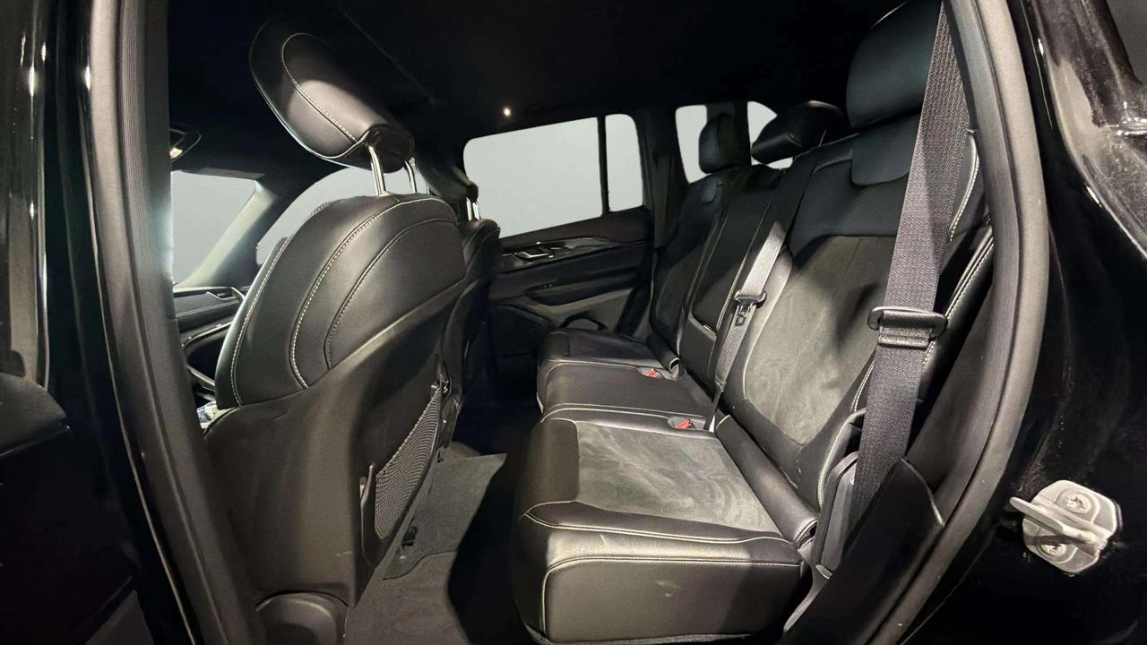2023 Jeep Grand Cherokee ALTITUDE |CLEAN CARFAX|STARTER|SUNROOF|BLK DIAMOND Photo