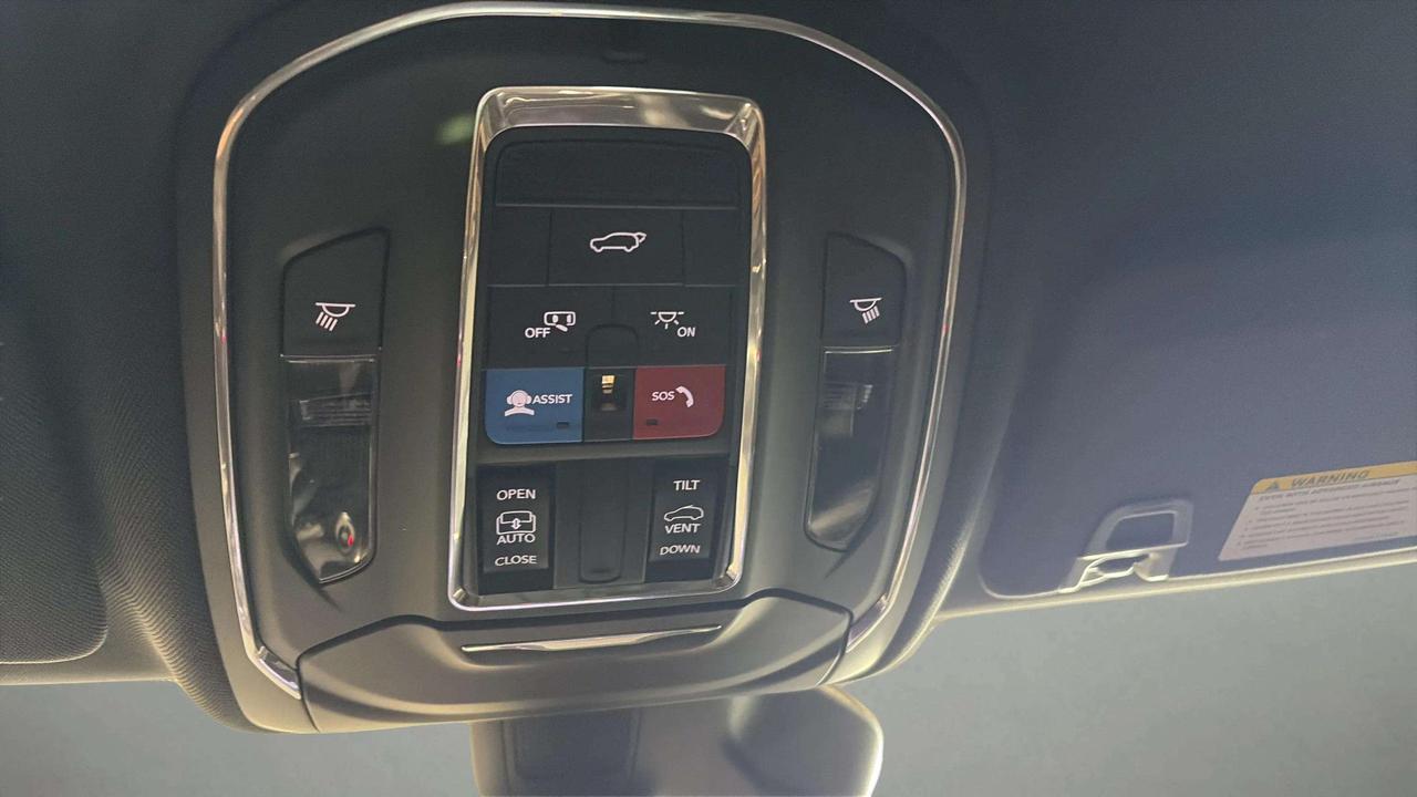 2023 Jeep Grand Cherokee ALTITUDE |CLEAN CARFAX|STARTER|SUNROOF|BLK DIAMOND Photo