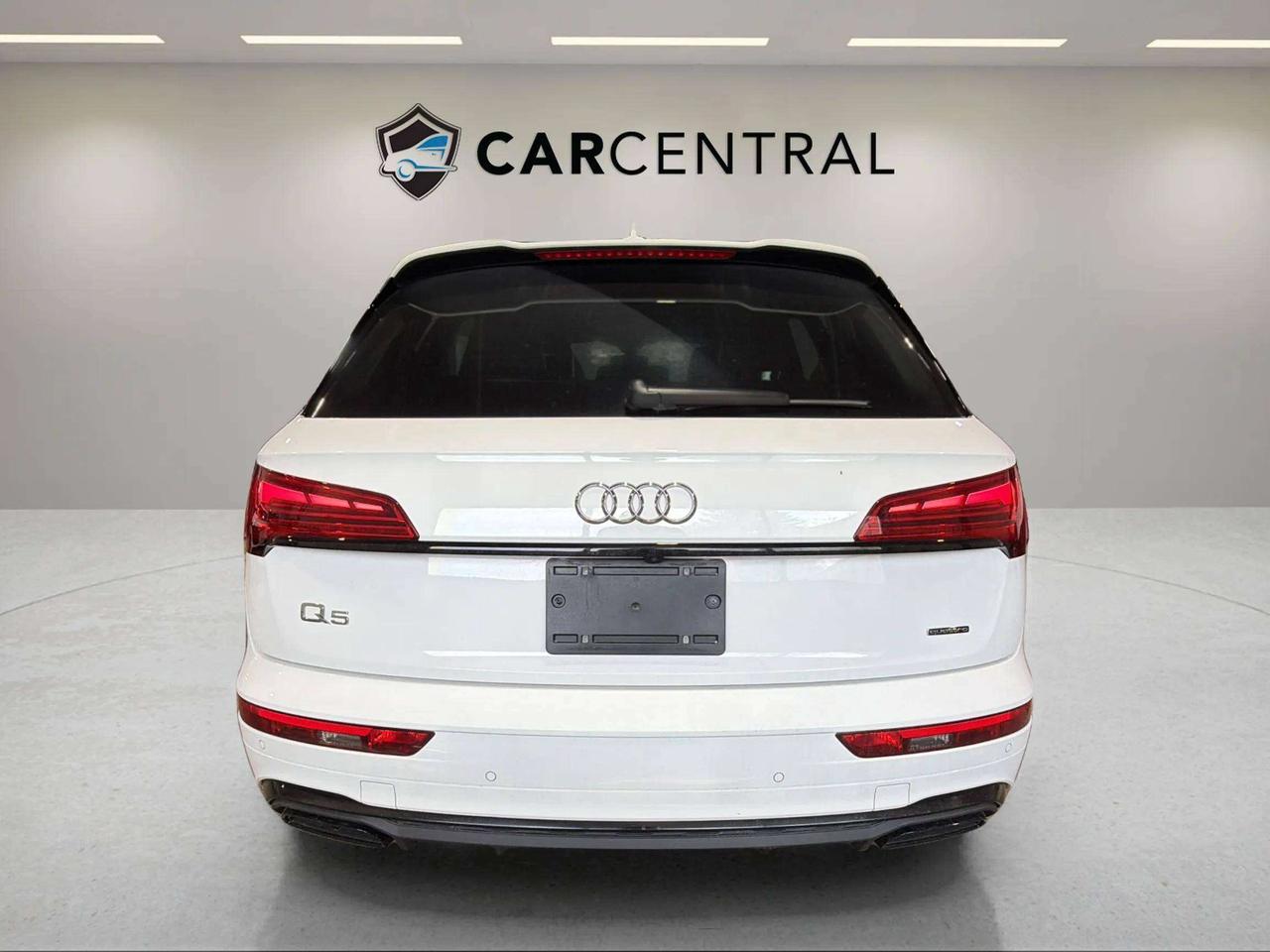 2022 Audi Q5 PROGRESSIV | CLEAN CARFAX| PANO | 360 | S LINE Photo
