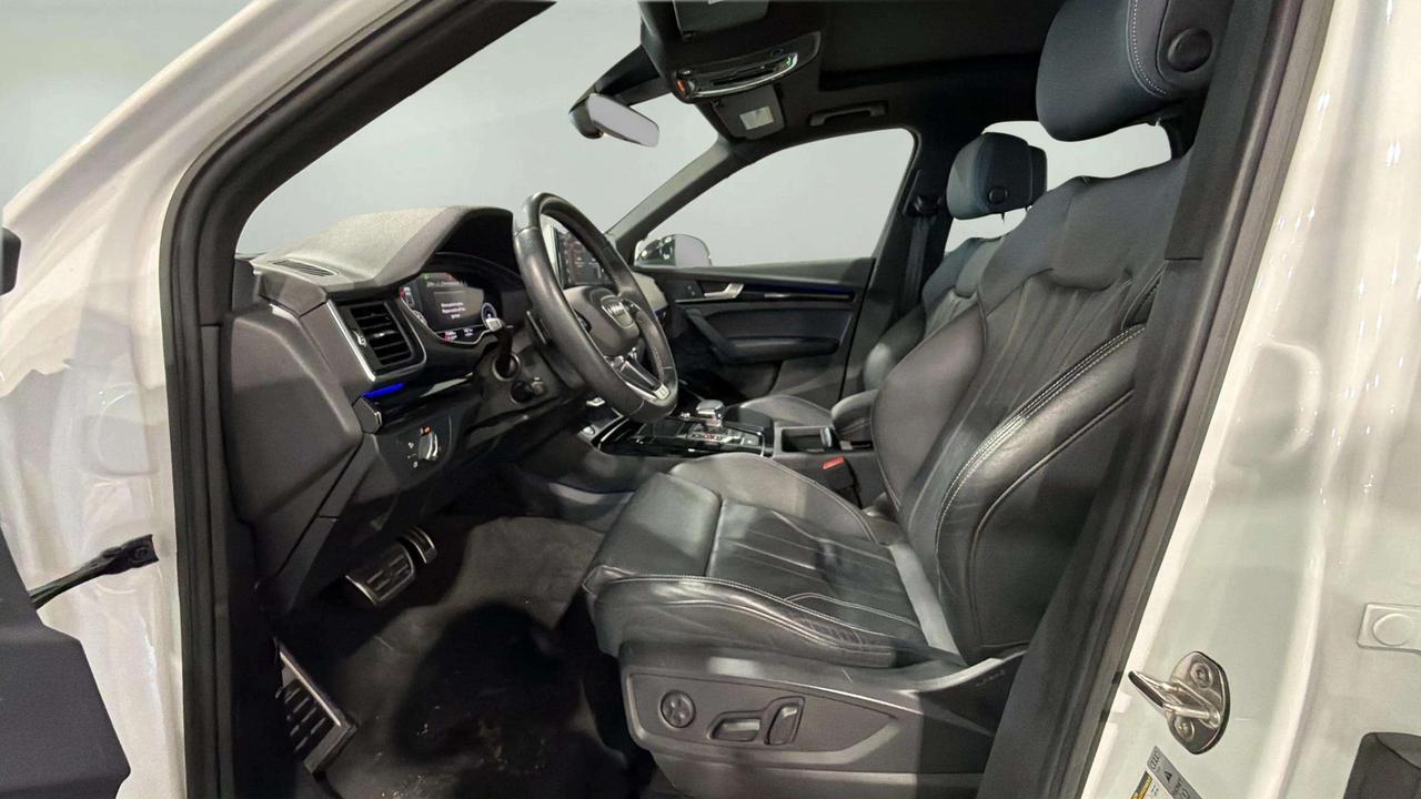 2022 Audi Q5 PROGRESSIV | CLEAN CARFAX| PANO | 360 | S LINE Photo