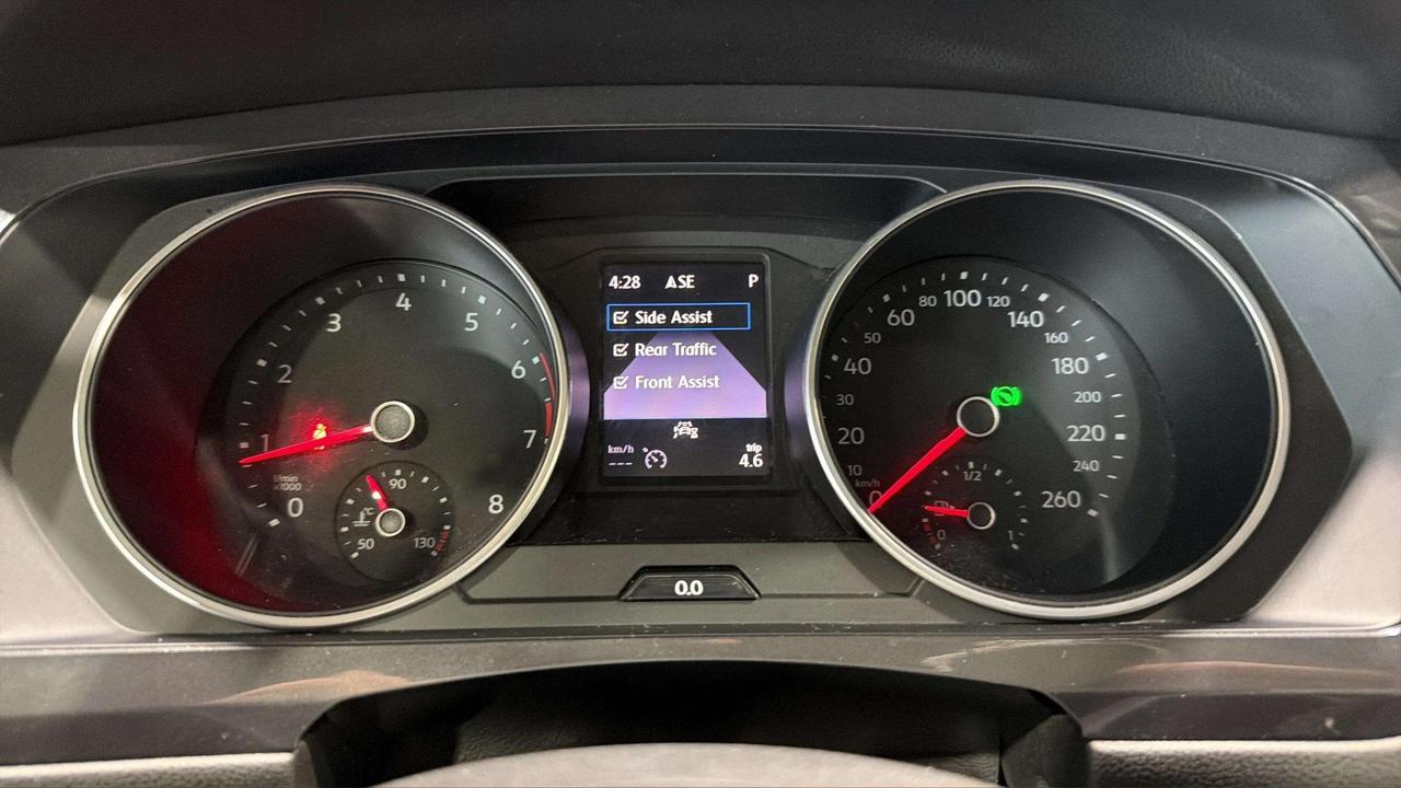 2021 Volkswagen Tiguan COMFORTLINE| CLEAN CARFAX | CARPLAY | PANO|1 OWNER Photo