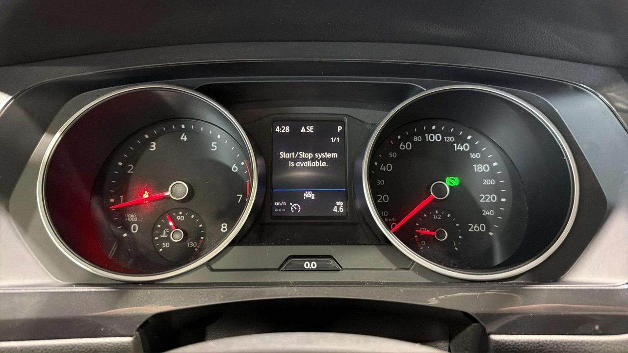 2021 Volkswagen Tiguan COMFORTLINE| CLEAN CARFAX | CARPLAY | PANO|1 OWNER Photo
