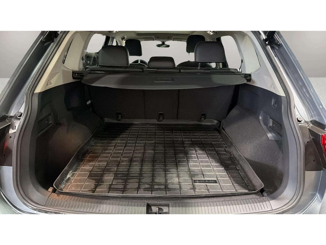 2021 Volkswagen Tiguan COMFORTLINE| CLEAN CARFAX | CARPLAY | PANO|1 OWNER Photo