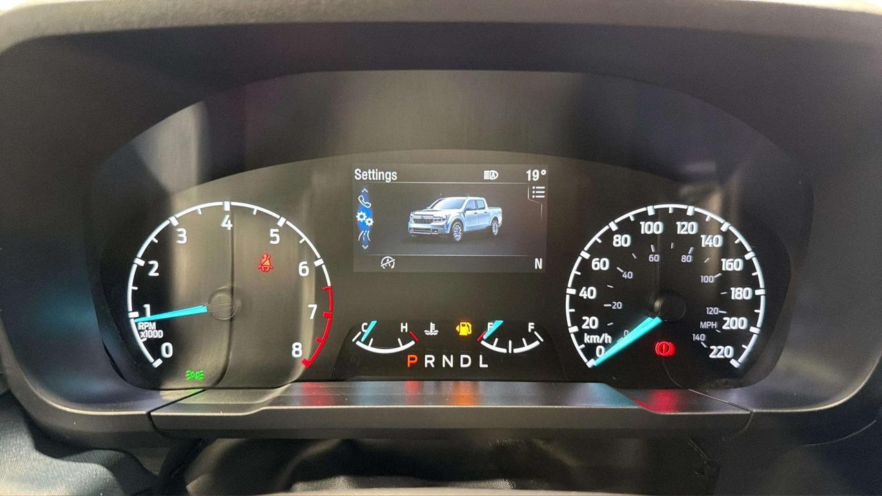 2024 Ford Maverick XLT | LUXURY PKG| BLACK APPEARANCE PKG| 18" ALLOYS Photo