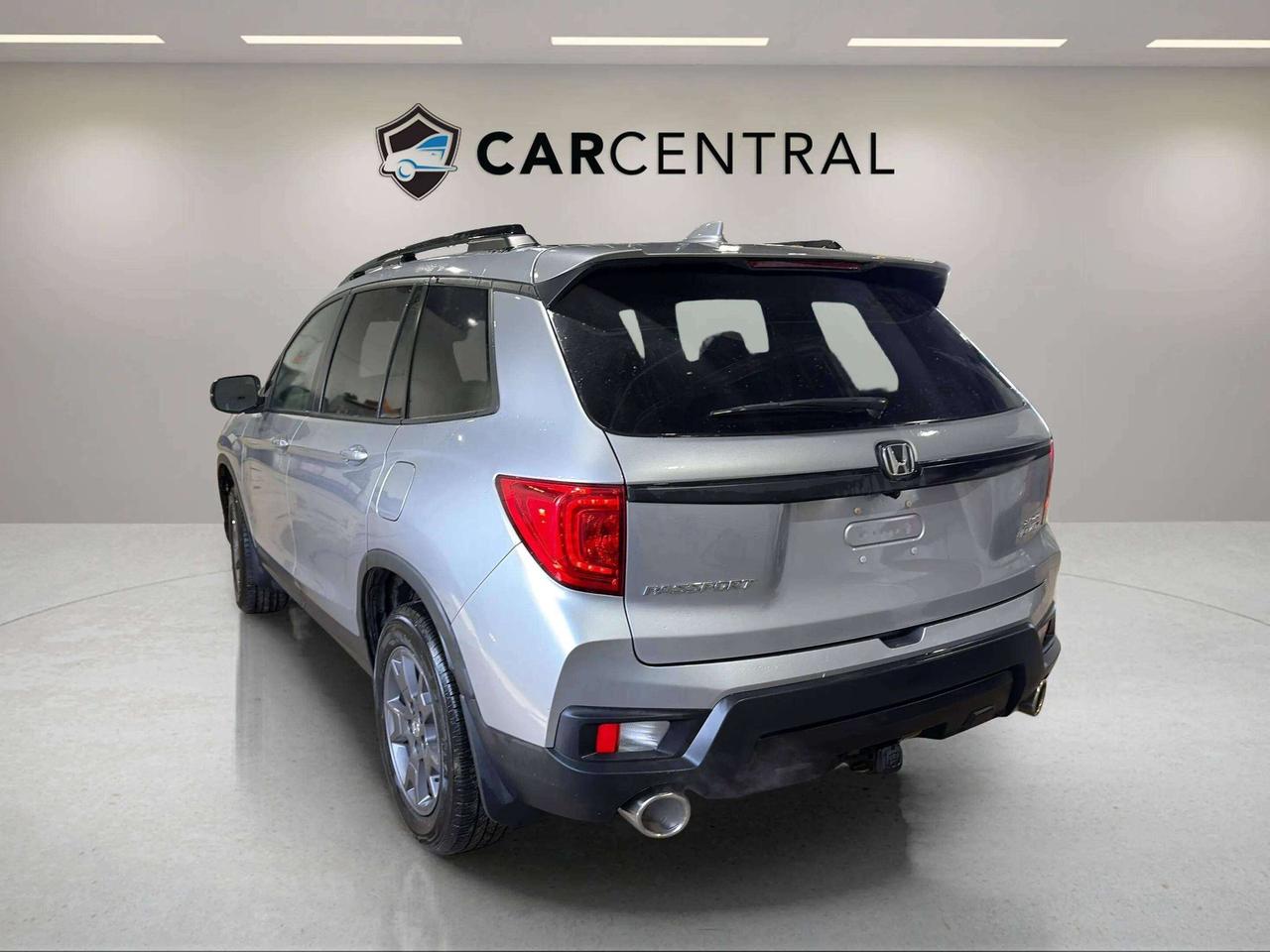2022 Honda Passport SPORT | CLEAN CARFAX | SUNROOF | HONDA SENSING Photo