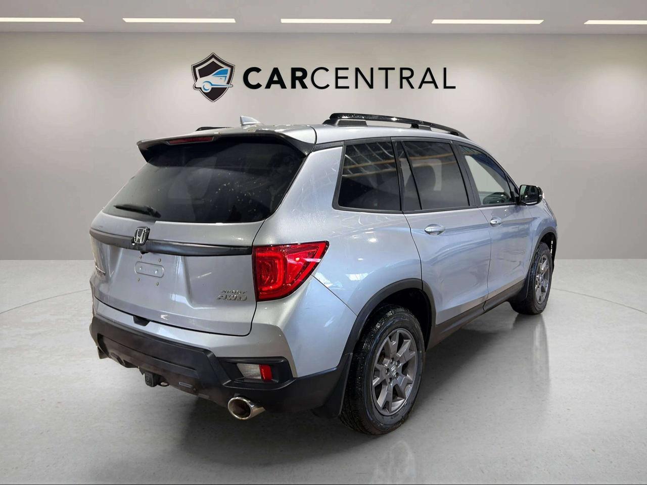 2022 Honda Passport SPORT | CLEAN CARFAX | SUNROOF | HONDA SENSING Photo