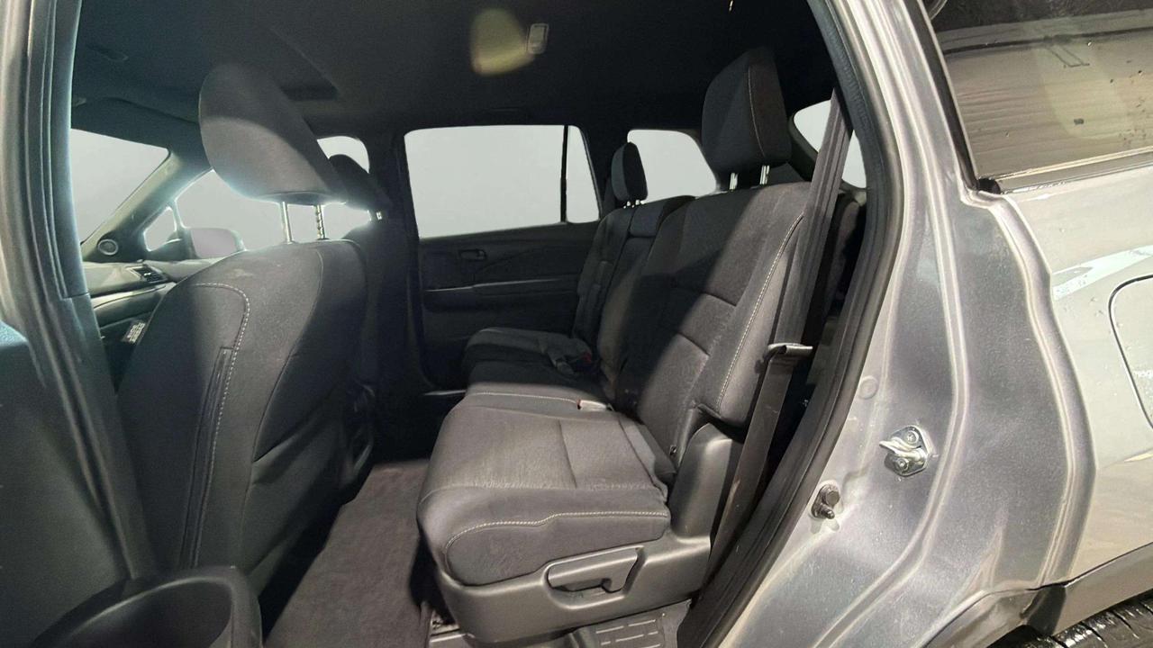 2022 Honda Passport SPORT | CLEAN CARFAX | SUNROOF | HONDA SENSING Photo