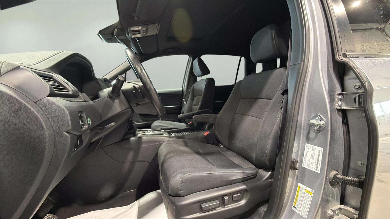2022 Honda Passport SPORT | CLEAN CARFAX | SUNROOF | HONDA SENSING Photo