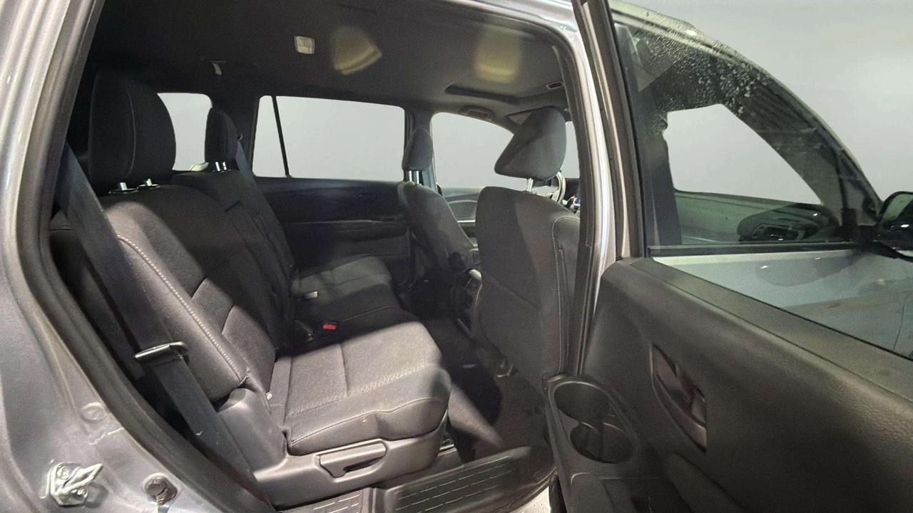 2022 Honda Passport SPORT | CLEAN CARFAX | SUNROOF | HONDA SENSING Photo