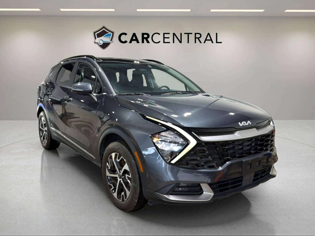 2023 Kia Sportage EX | AWD | CLEAN CARFAX | HEATED SEATS Photo