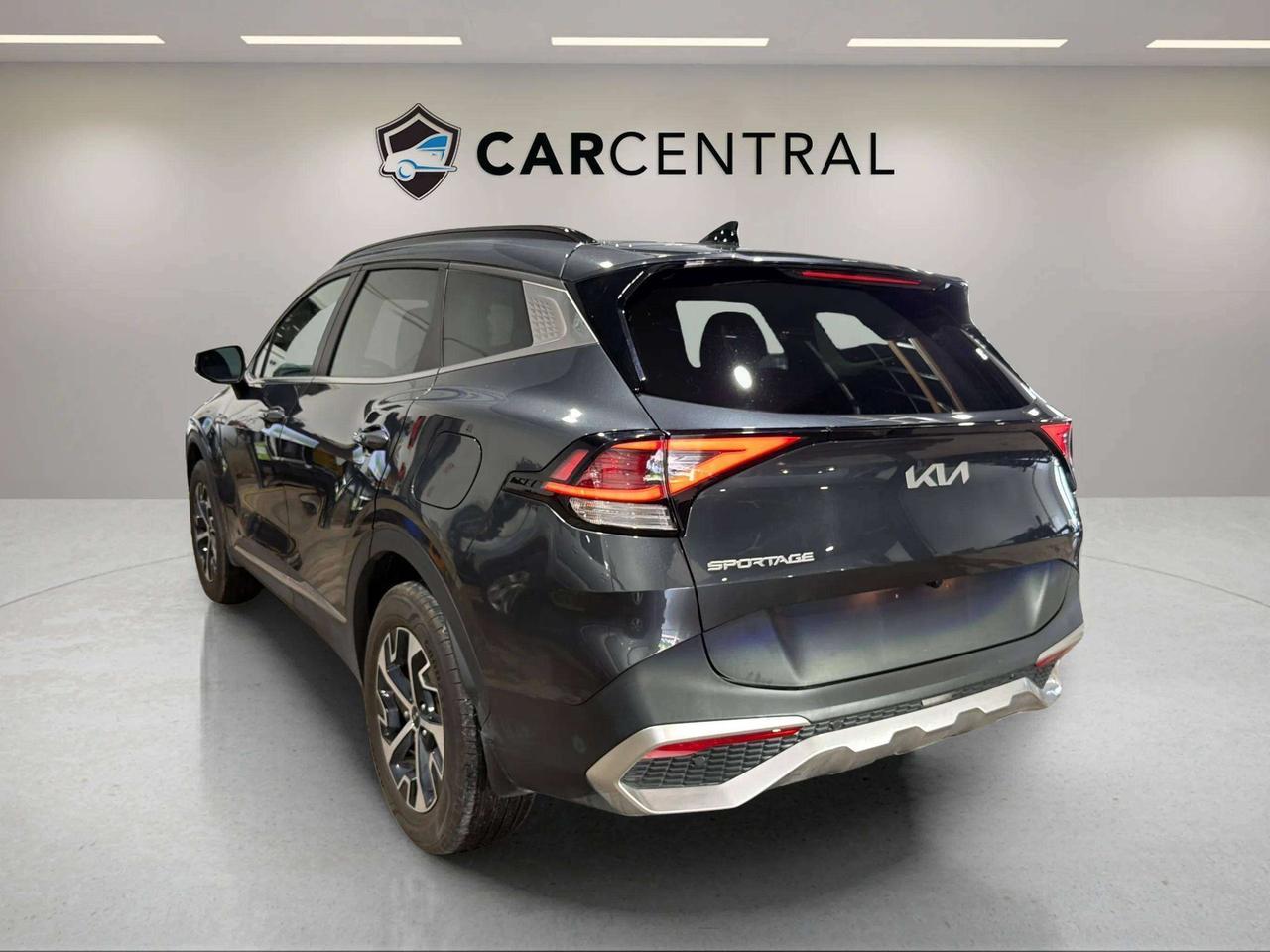 2023 Kia Sportage EX | AWD | CLEAN CARFAX | HEATED SEATS Photo