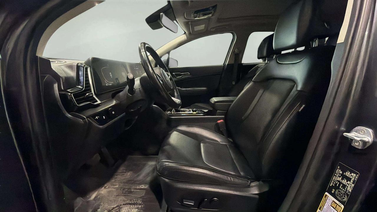 2023 Kia Sportage EX | AWD | CLEAN CARFAX | HEATED SEATS Photo