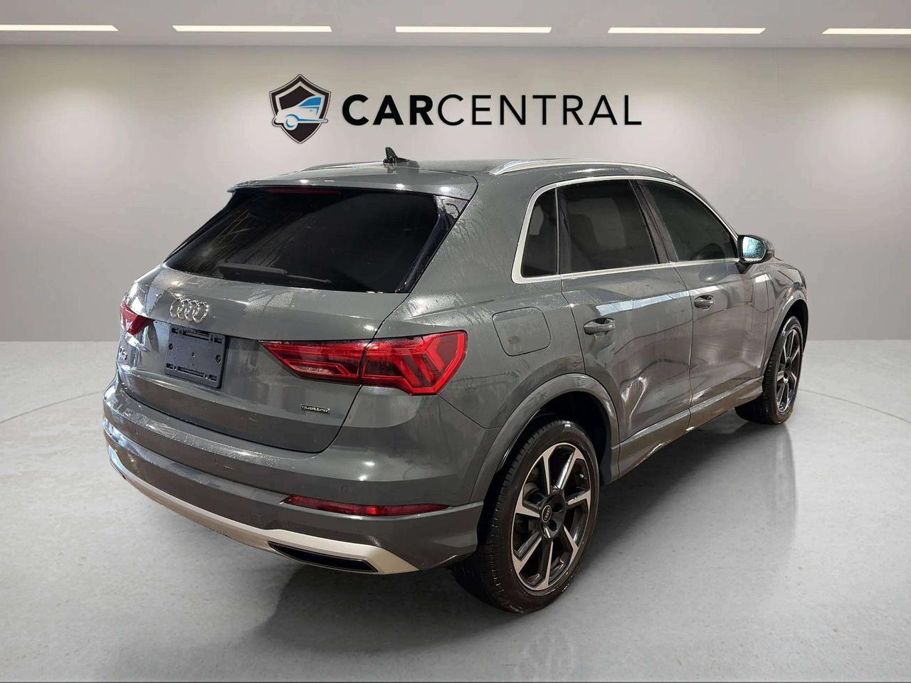 2022 Audi Q3 PROGRESSIV | CLEAN CARFAX | PANO| HTD STEERING| Photo