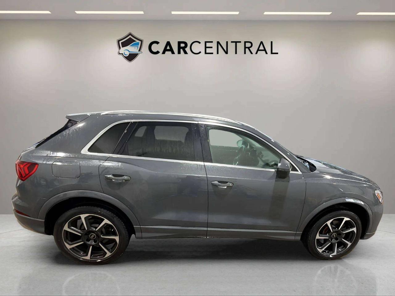 2022 Audi Q3 PROGRESSIV | CLEAN CARFAX | PANO| HTD STEERING| Photo