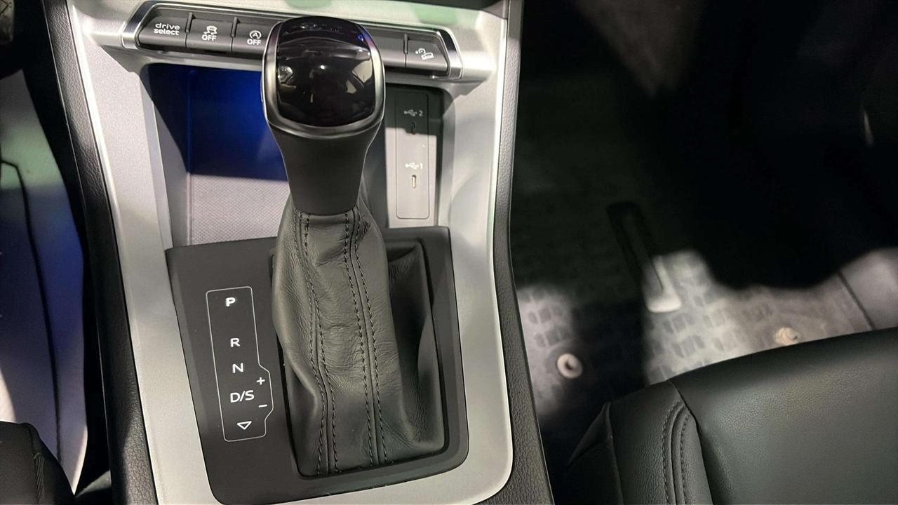 2022 Audi Q3 PROGRESSIV | CLEAN CARFAX | PANO| HTD STEERING| Photo