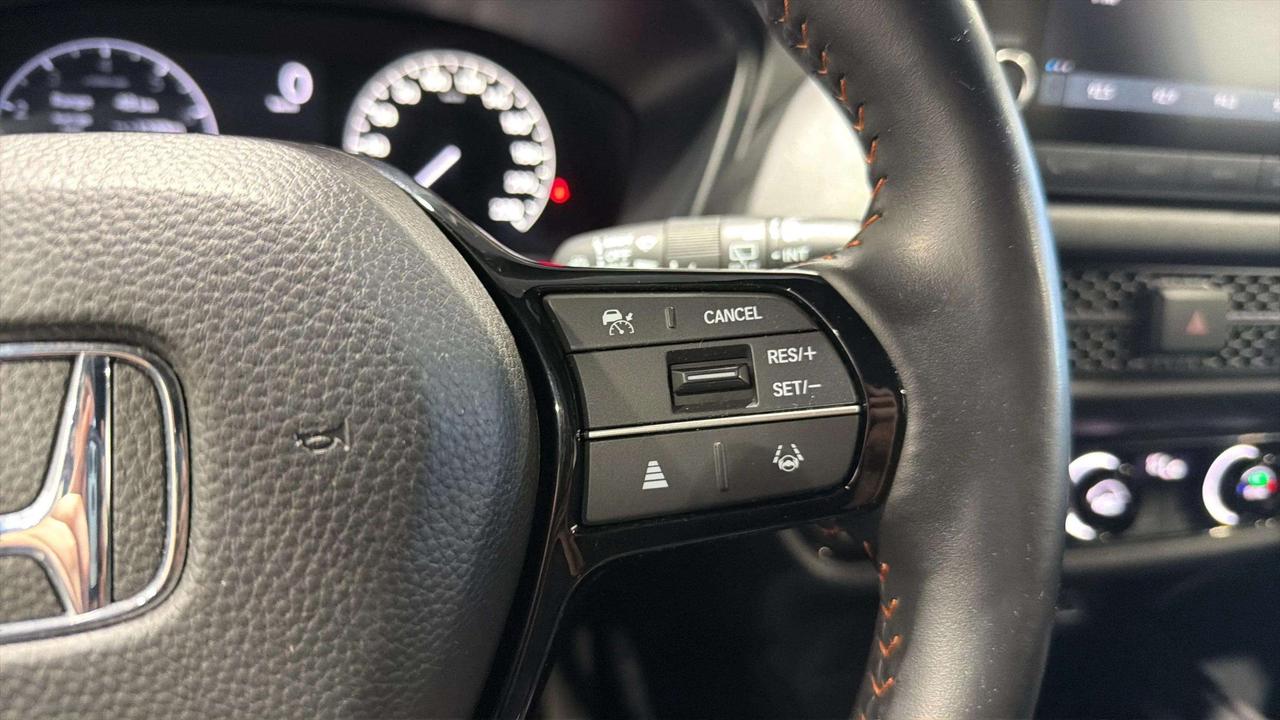 2024 Honda HR-V SPORT-B | CLEAN CARFAX| SUNROOF | CARPLAY| AWD Photo