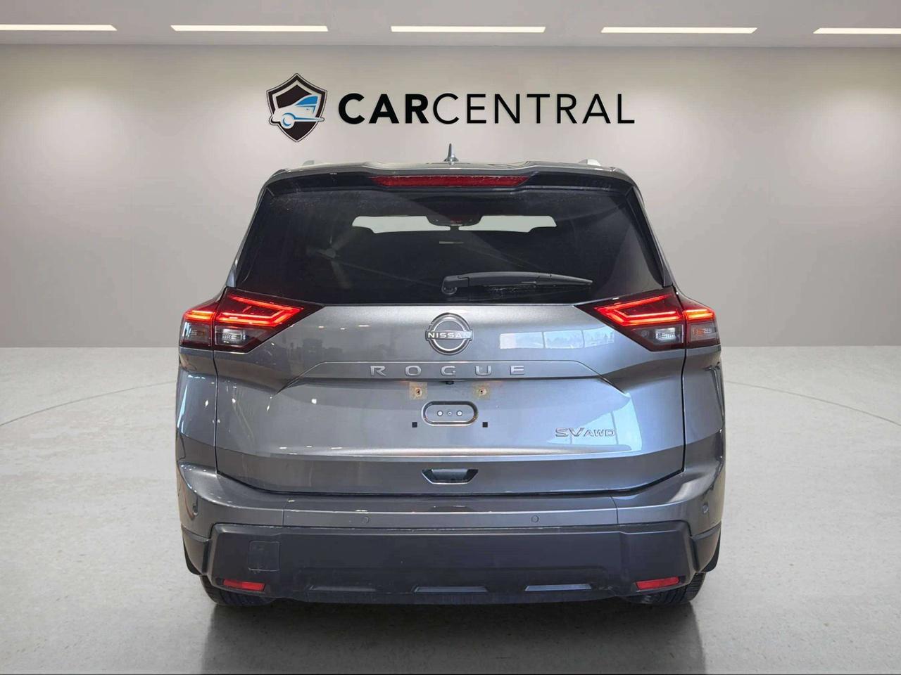 2024 Nissan Rogue SV PANOROOF | CLEAN CARFAX| CARPLAY | AWD | LOW KM Photo