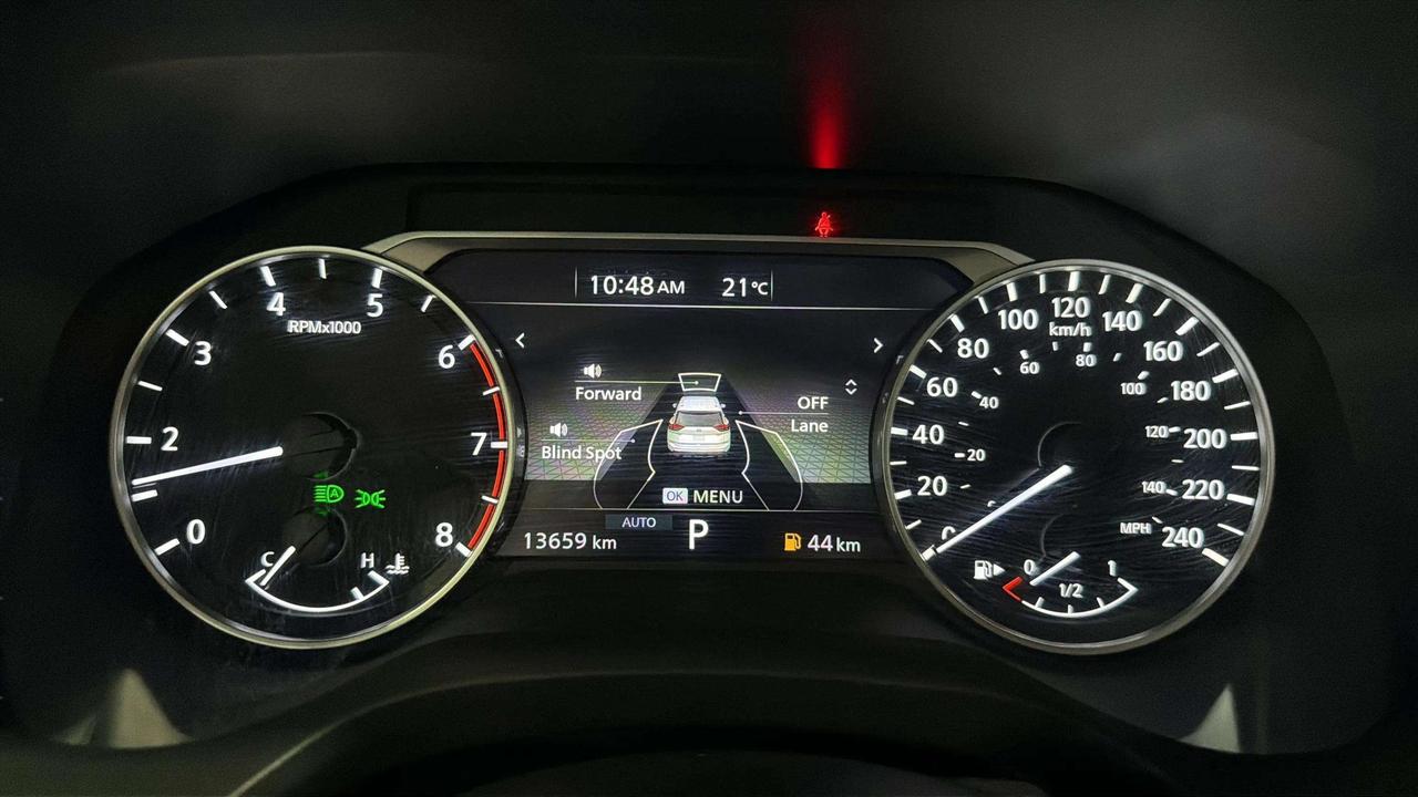 2024 Nissan Rogue SV PANOROOF | CLEAN CARFAX| CARPLAY | AWD | LOW KM Photo