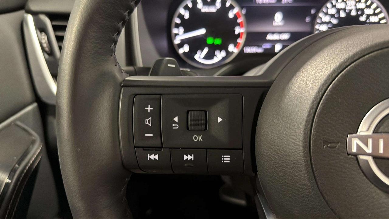 2024 Nissan Rogue SV PANOROOF | CLEAN CARFAX| CARPLAY | AWD | LOW KM Photo