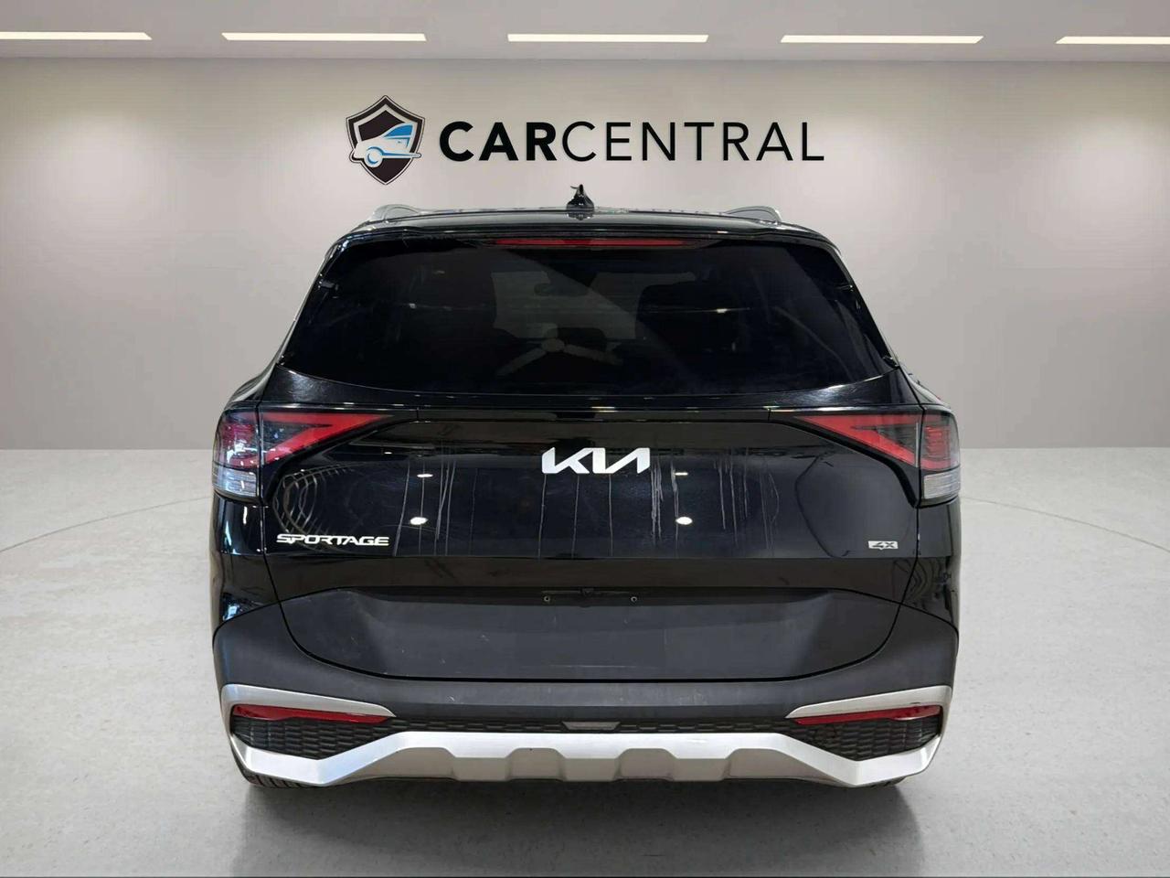 2023 Kia Sportage LX| CLEAN CARFAX | AWD | BACK UP| CARPLAY Photo3