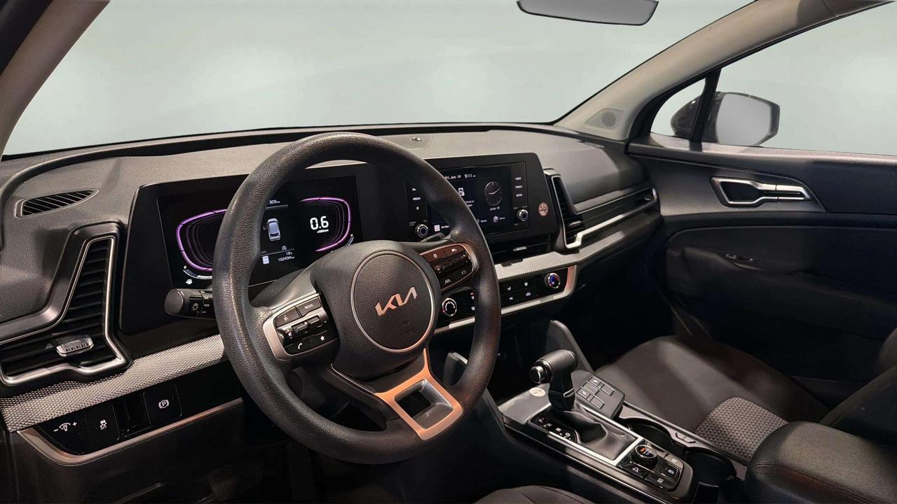 2023 Kia Sportage LX| CLEAN CARFAX | AWD | BACK UP| CARPLAY Photo