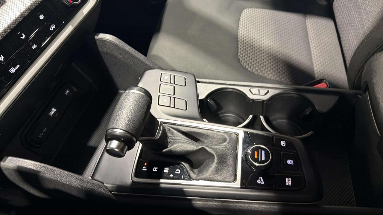 2023 Kia Sportage LX| CLEAN CARFAX | AWD | BACK UP| CARPLAY Photo