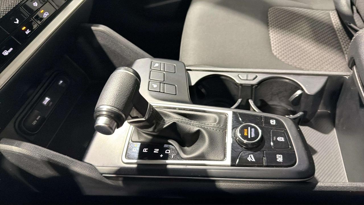 2023 Kia Sportage LX| CLEAN CARFAX | AWD | BACK UP| CARPLAY Photo