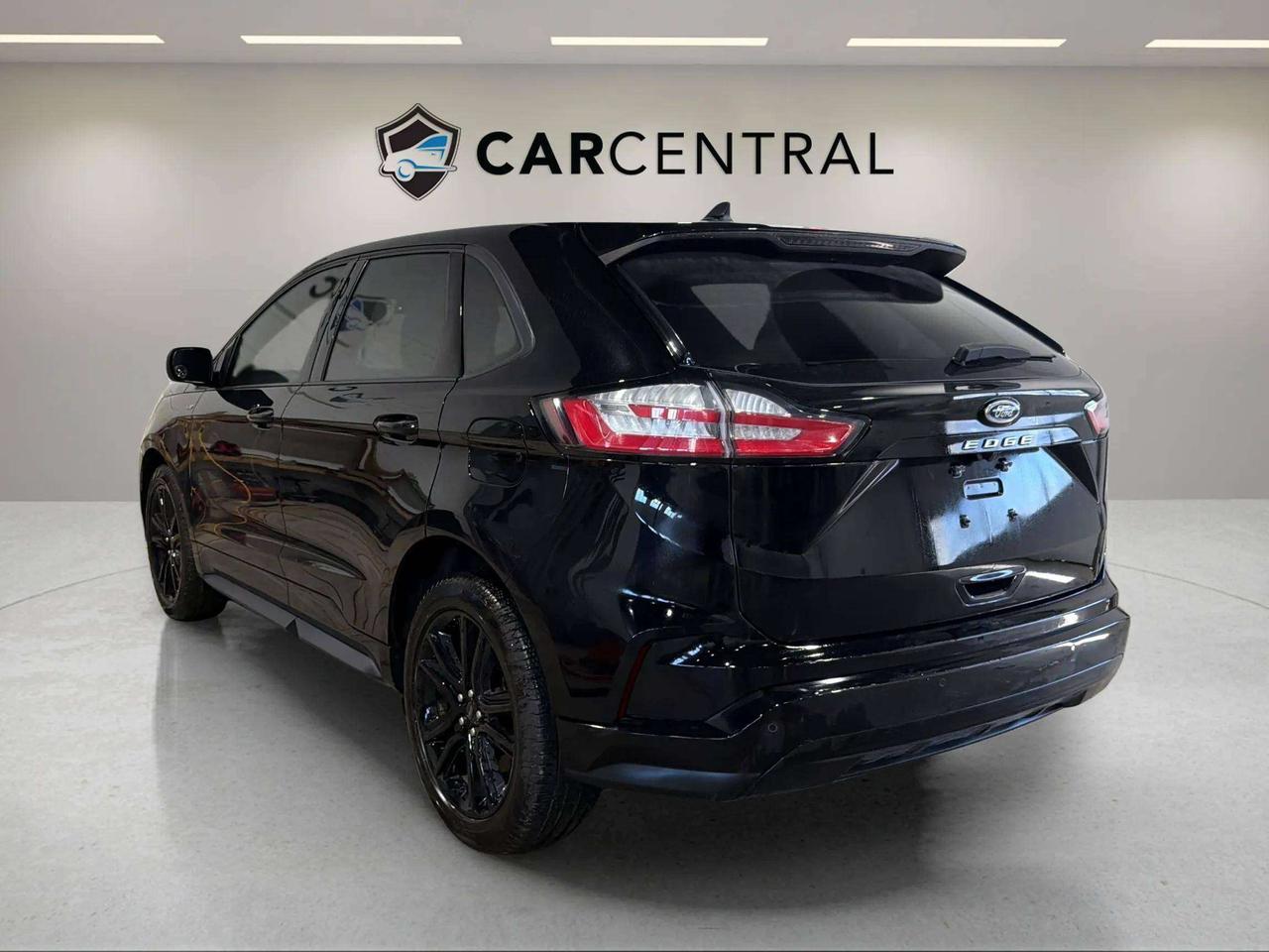 2024 Ford Edge ST LINE| CLEAN CARFAX | PANO | STARTER | CARPLAY Photo