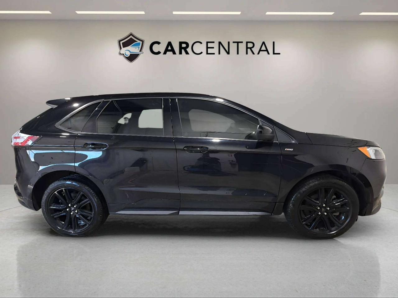 2024 Ford Edge ST LINE| CLEAN CARFAX | PANO | STARTER | CARPLAY Photo