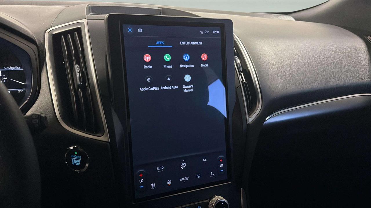 2024 Ford Edge ST LINE| CLEAN CARFAX | PANO | STARTER | CARPLAY Photo