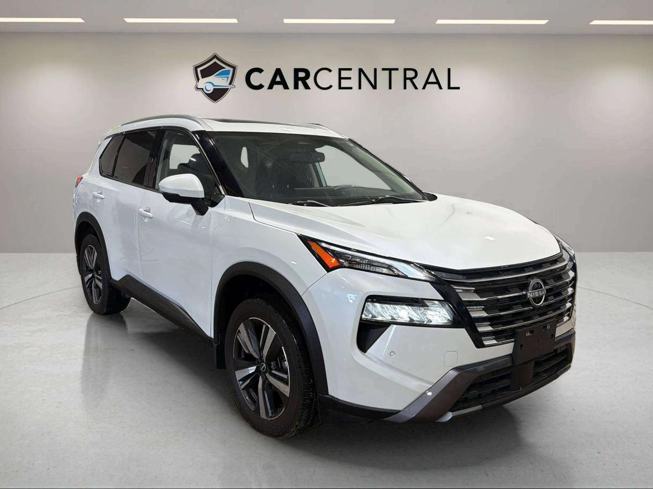 2024 Nissan Rogue SL| GOOGLE MAPS |360 | ADAP CRUISE| PANO| STARTER Photo