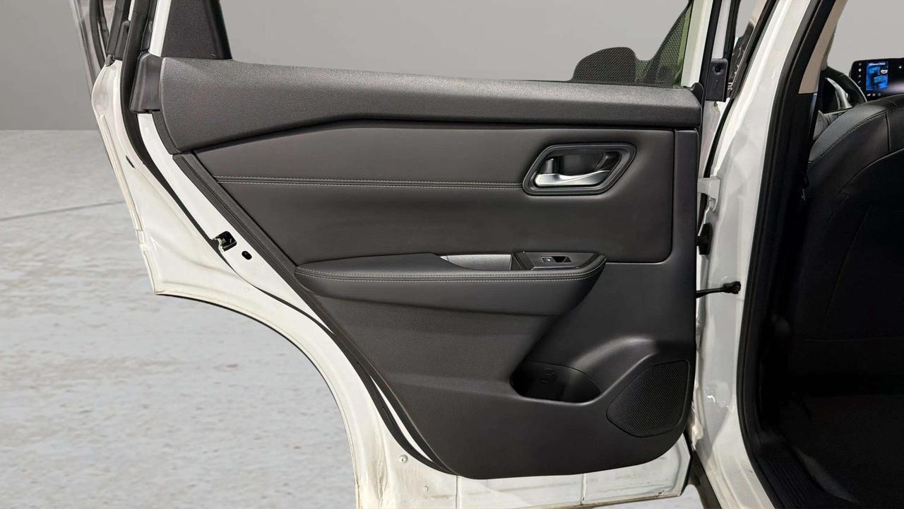 2024 Nissan Rogue SL| GOOGLE MAPS |360 | ADAP CRUISE| PANO| STARTER Photo