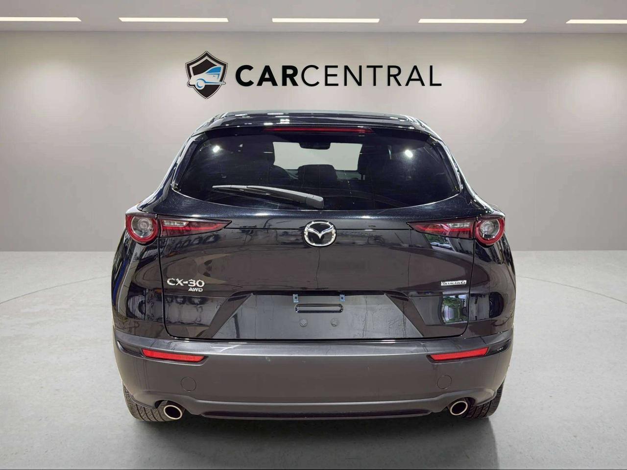 2024 Mazda CX-30 GS AWD |CLEAN CARFAX| CARPLAY | BSW | HTD STEERING Photo