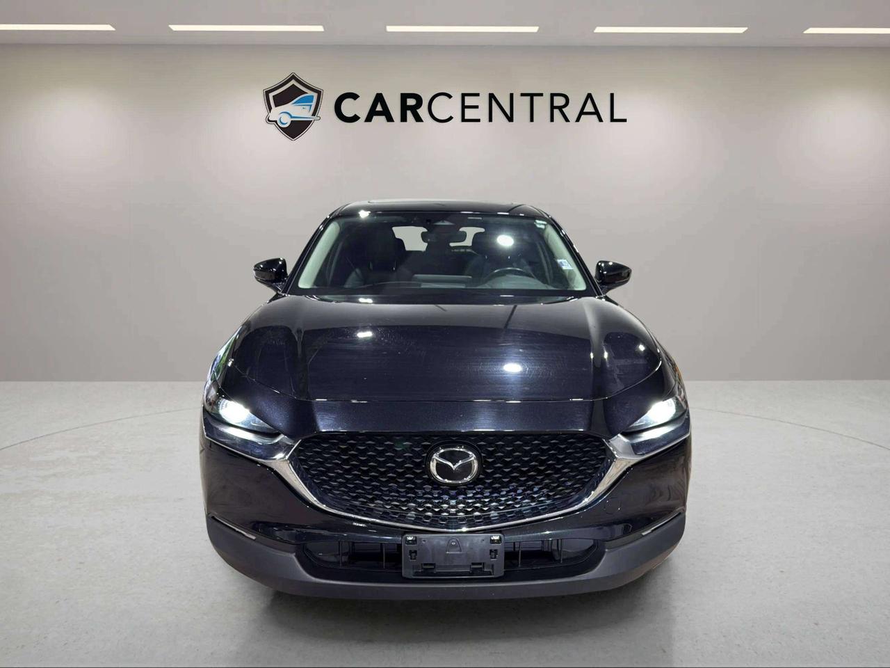 2024 Mazda CX-30 GS AWD |CLEAN CARFAX| CARPLAY | BSW | HTD STEERING Photo
