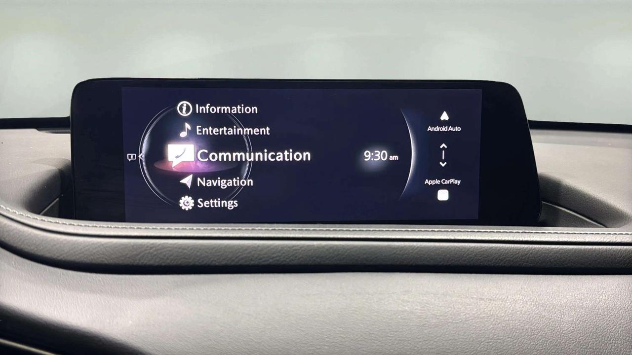 2024 Mazda CX-30 GS AWD |CLEAN CARFAX| CARPLAY | BSW | HTD STEERING Photo