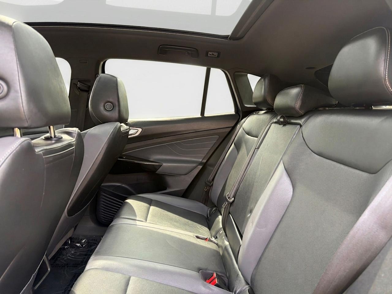 2023 Volkswagen ID.4 Pro AWD w-SK On Battery Photo