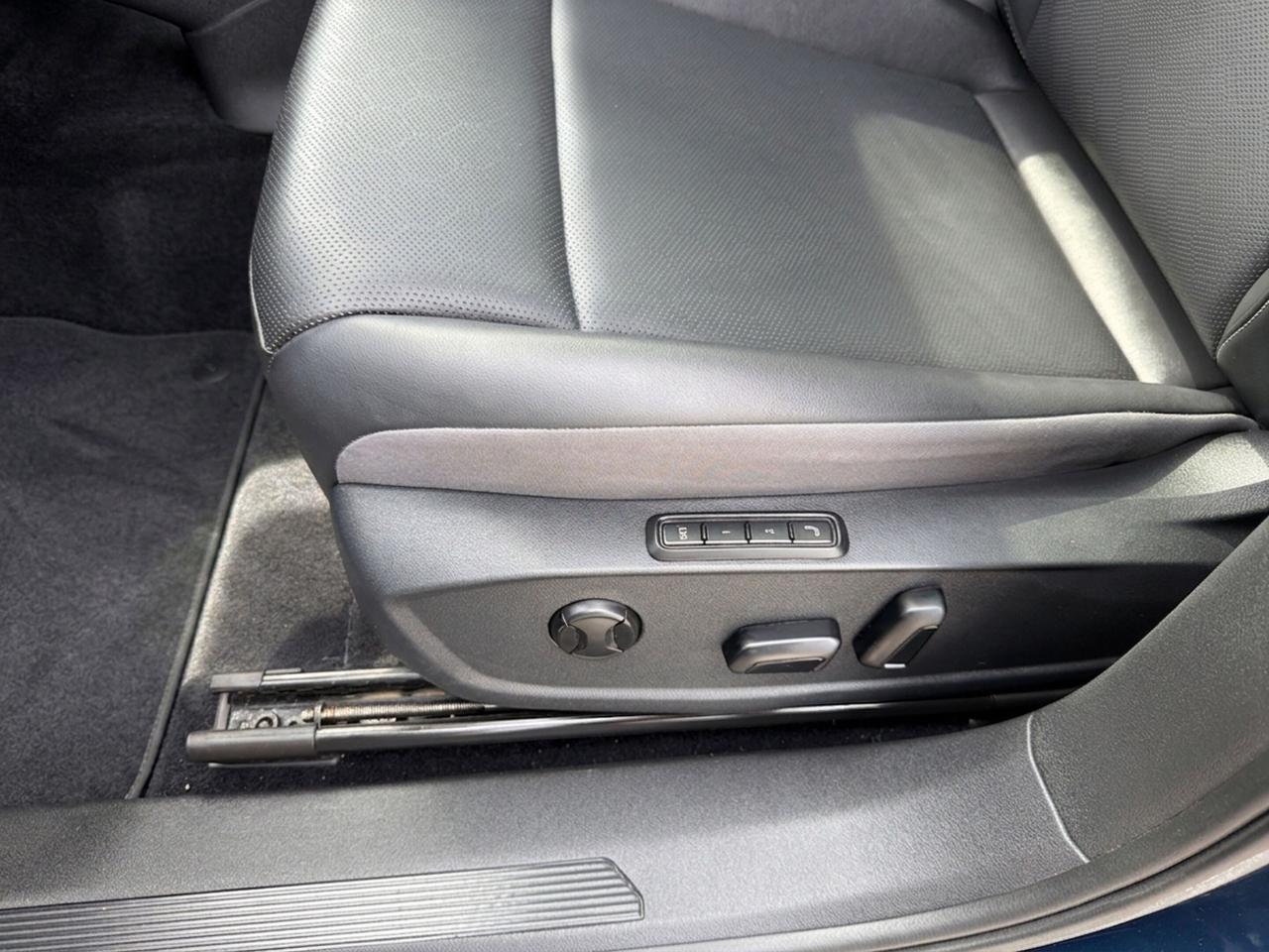 2023 Volkswagen ID.4 Pro AWD w-SK On Battery Photo