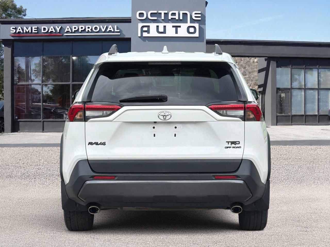 2020 Toyota RAV4 TRAIL AWD Photo