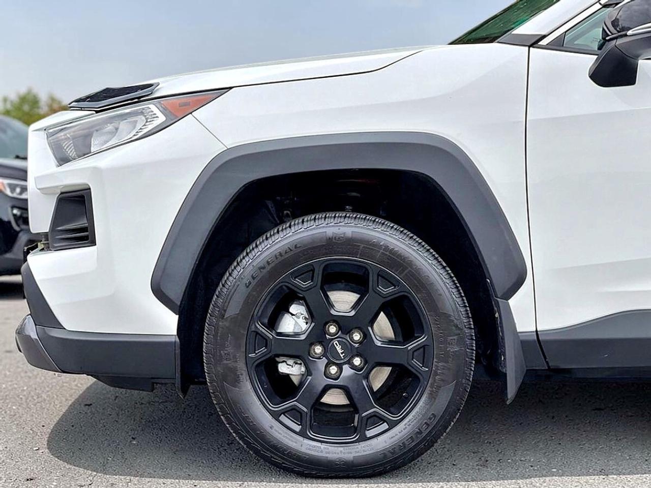2020 Toyota RAV4 TRAIL AWD Photo