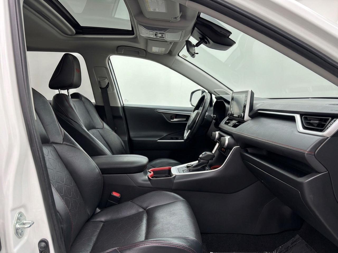 2020 Toyota RAV4 TRAIL AWD Photo