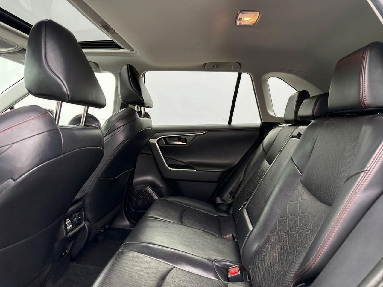 2020 Toyota RAV4 TRAIL AWD Photo