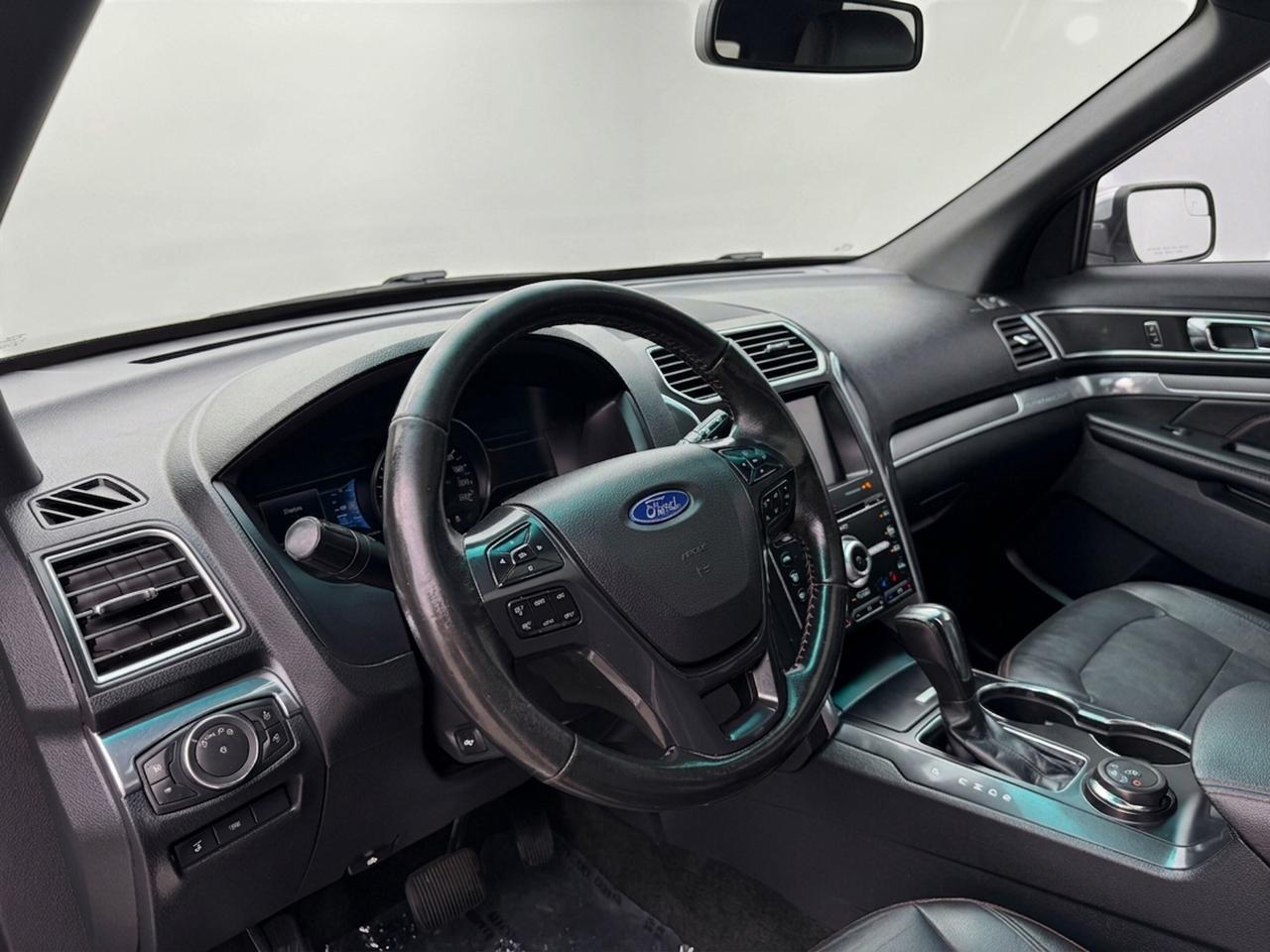 2016 Ford Explorer 4WD 4DR SPORT Photo