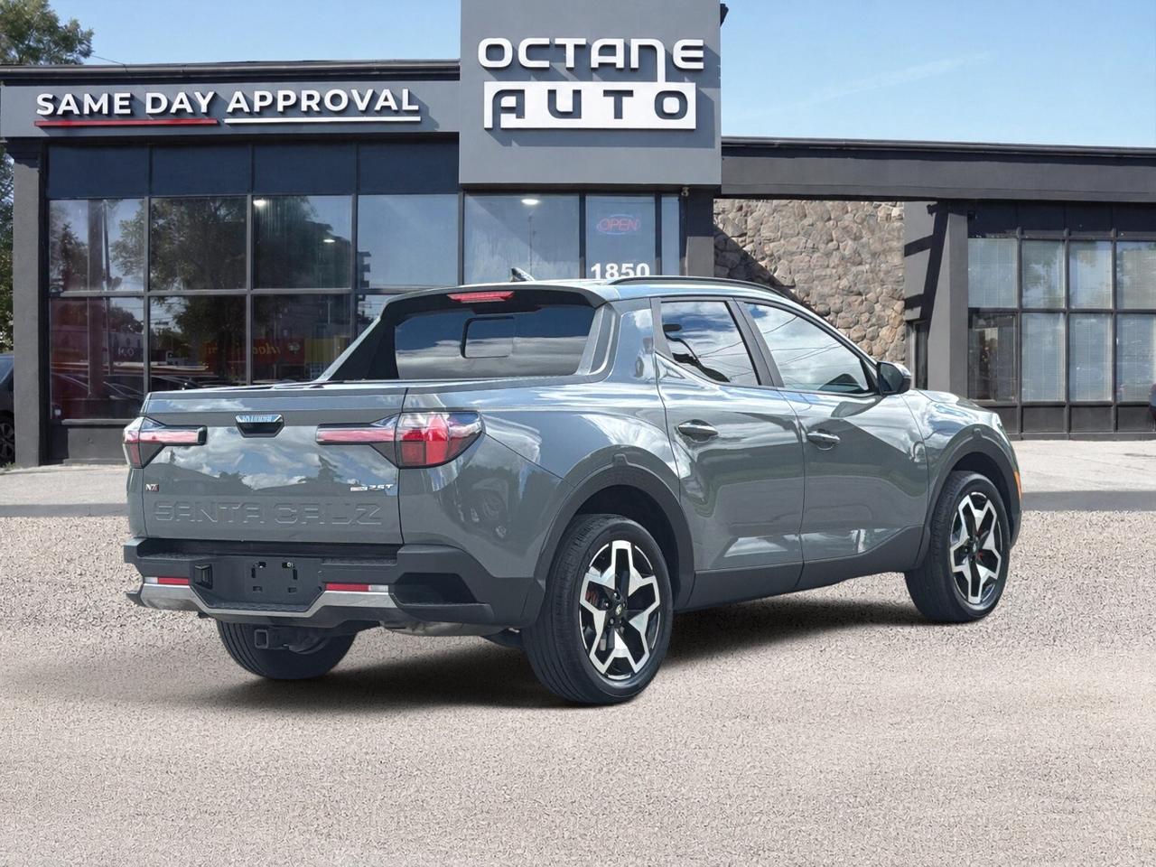 2022 Hyundai Santa Cruz Ultimate AWD w-Colour Pkg Photo