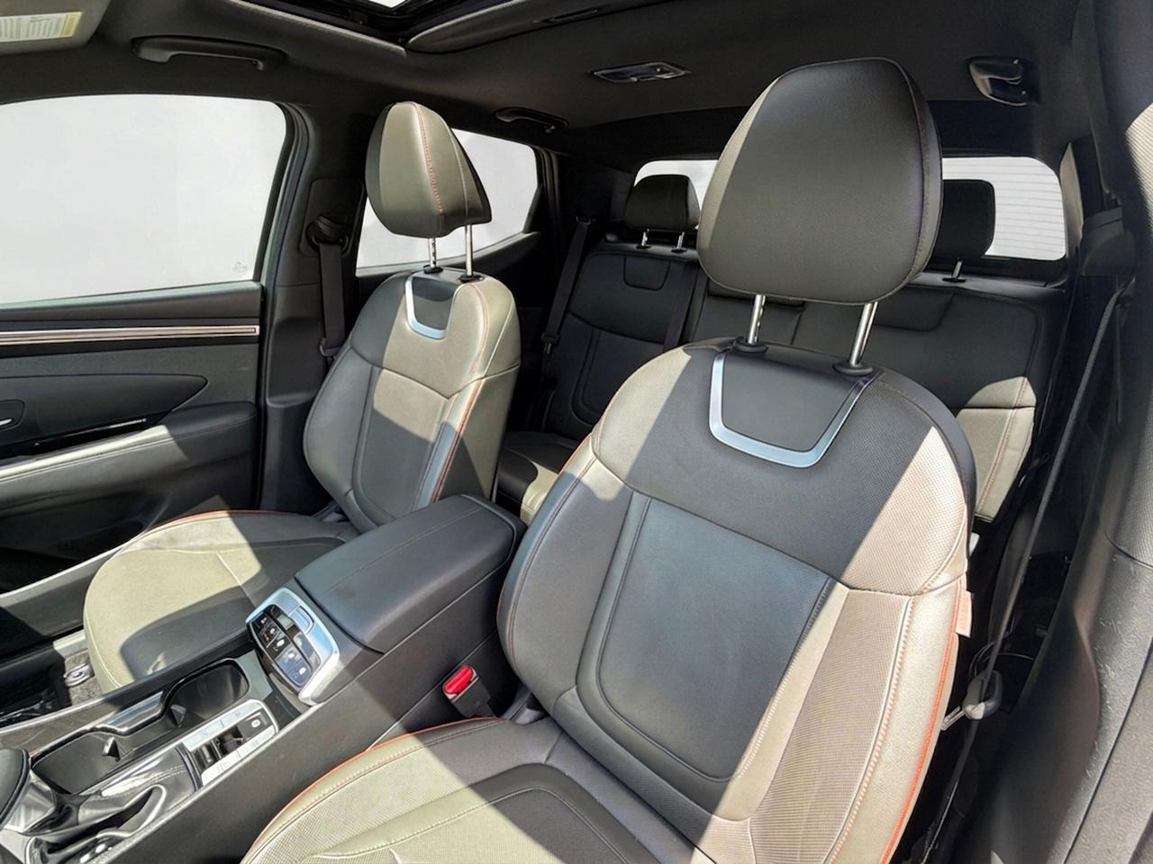 2022 Hyundai Santa Cruz Ultimate AWD w-Colour Pkg Photo