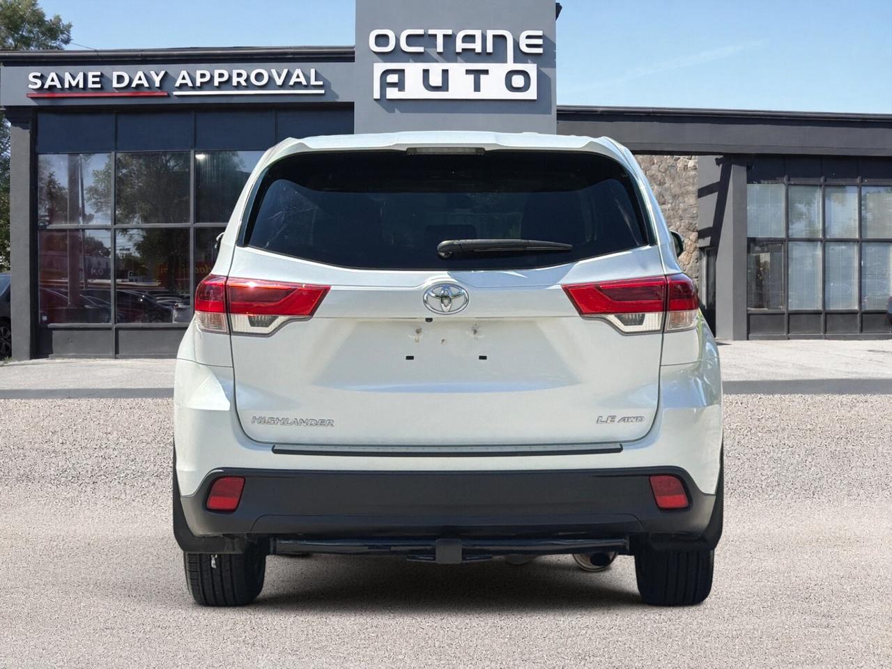 2019 Toyota Highlander Awd Le Photo