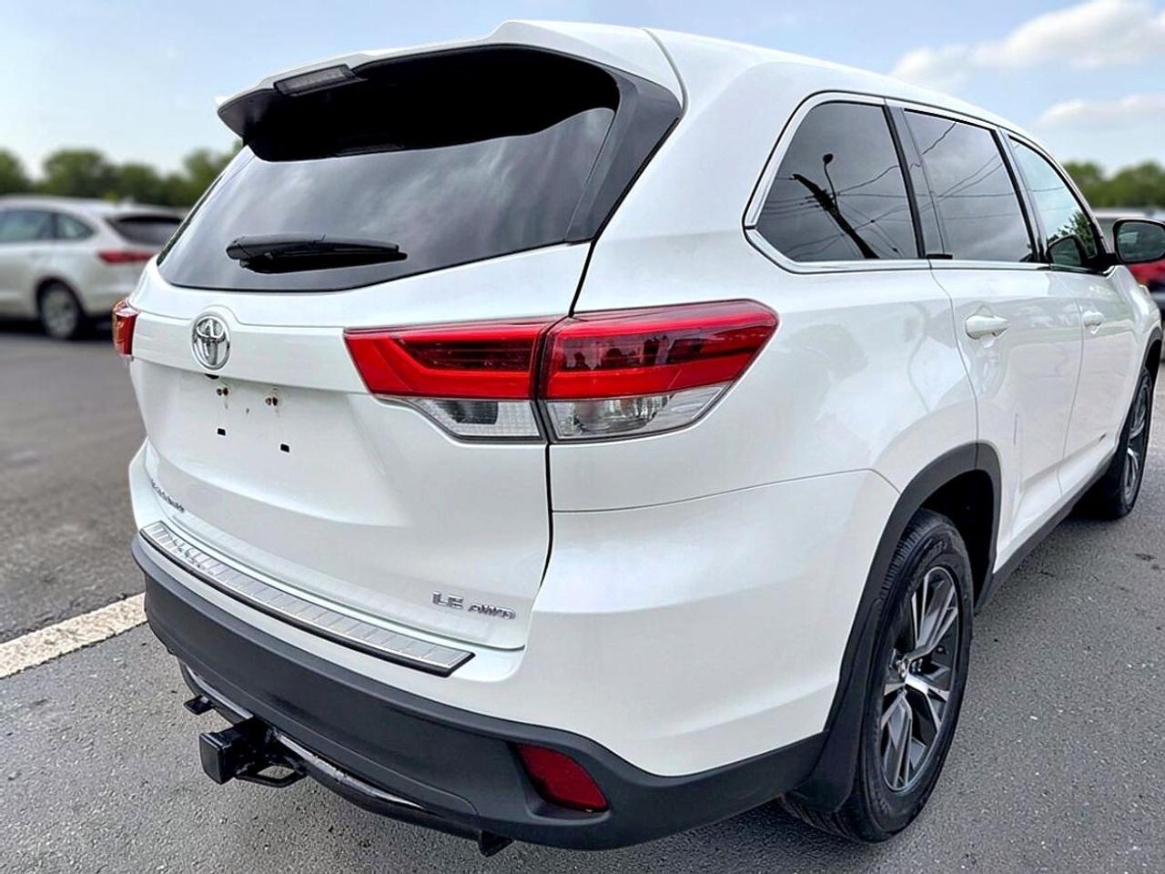 2019 Toyota Highlander Awd Le Photo