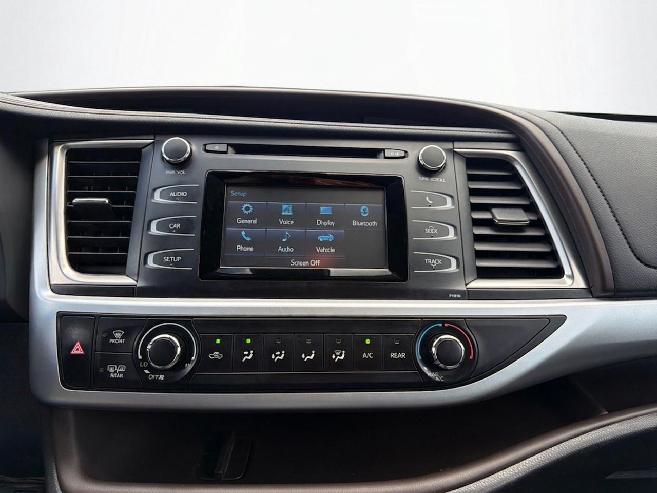 2019 Toyota Highlander Awd Le Photo