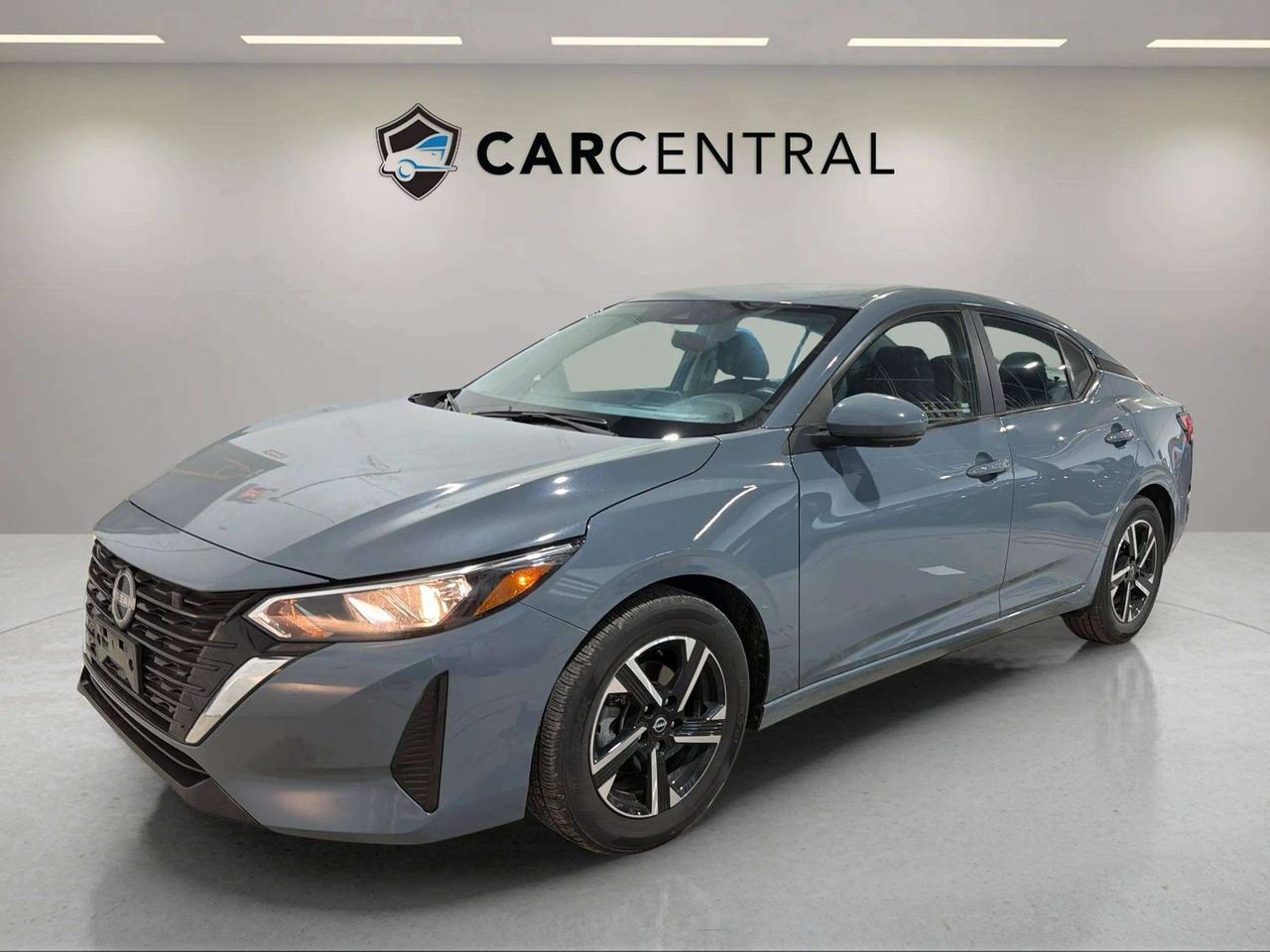 2024 Nissan Sentra SV| CLEAN CARFAX| CARPLAY | HTD SEATS| STARTER Photo0